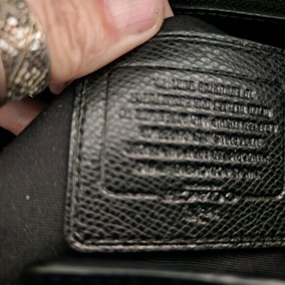 Like New Coach Margot Black Leather Shoulder Bag Purse - Picture 14 of 14